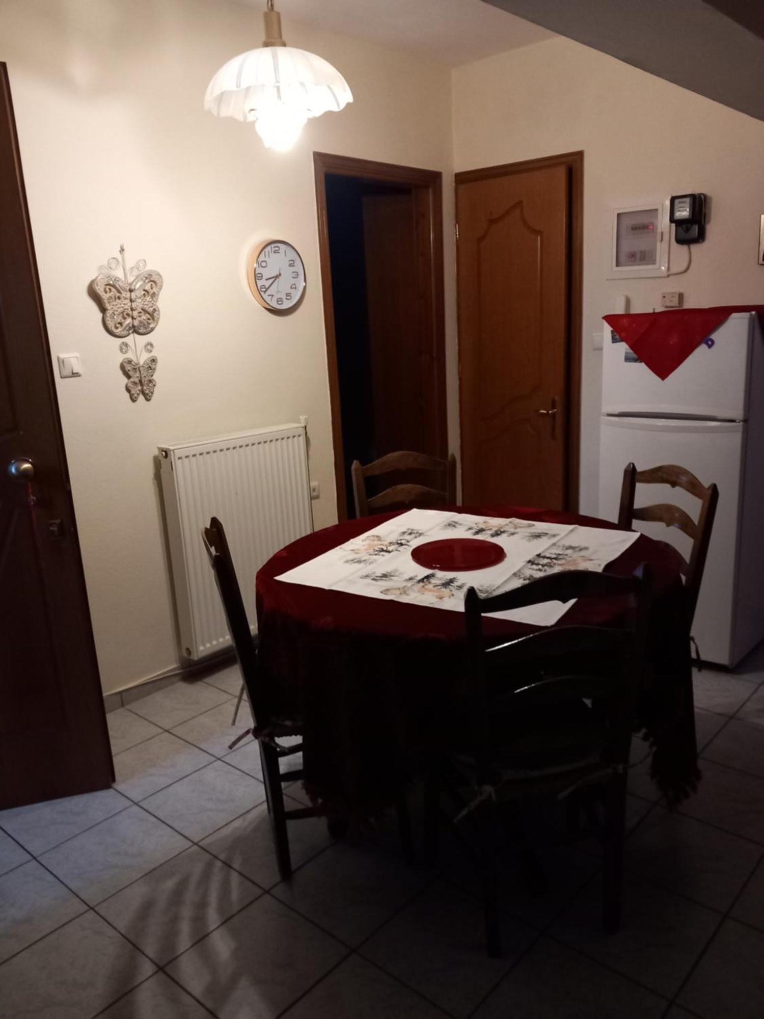 Poly'S Cozy Home Volos Buitenkant foto